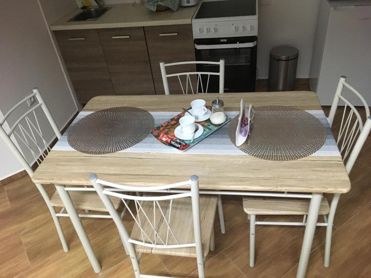 Konde Apartments B Dunaszerdahely Kültér fotó
