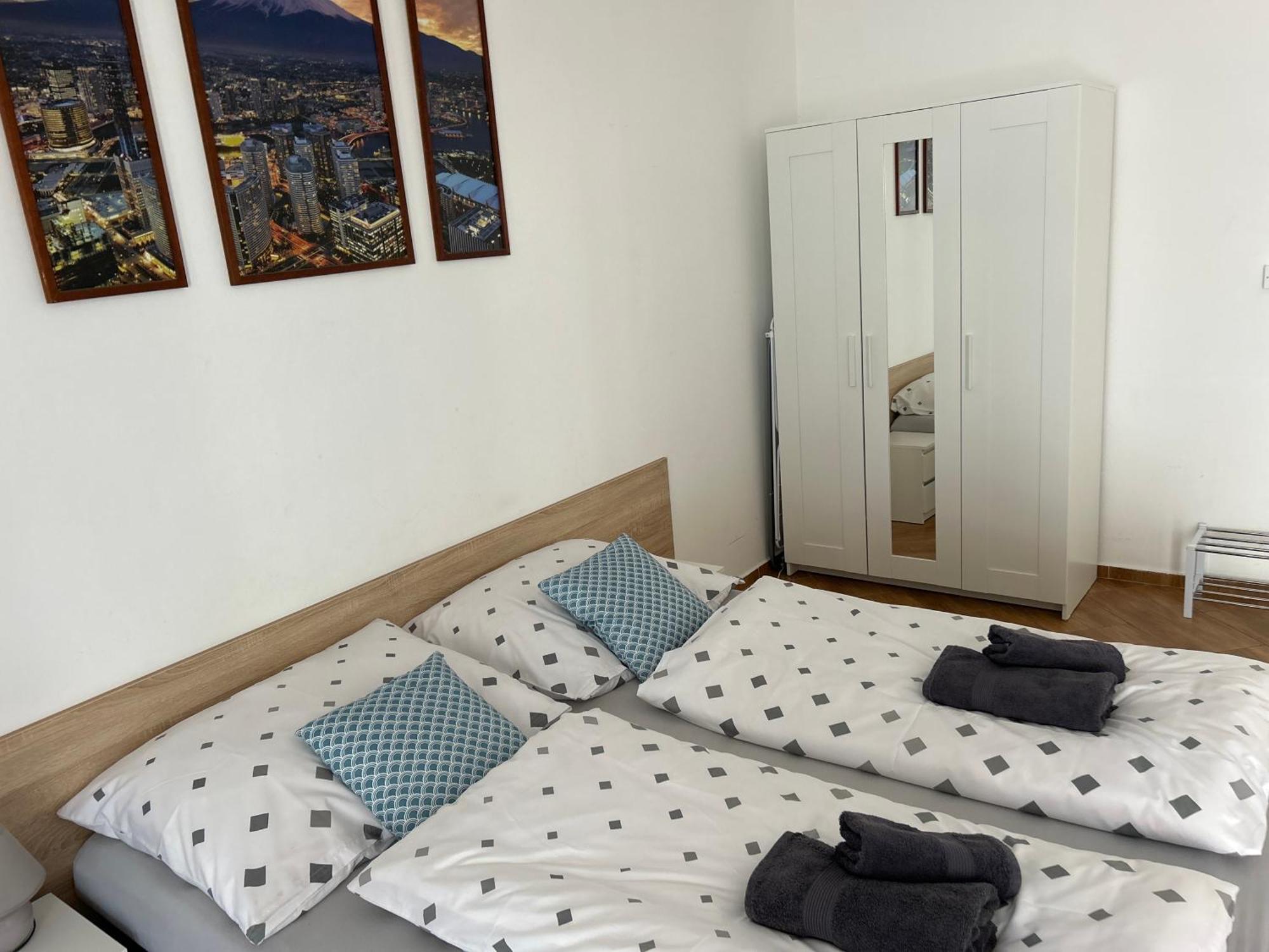 Konde Apartments B Dunaszerdahely Kültér fotó