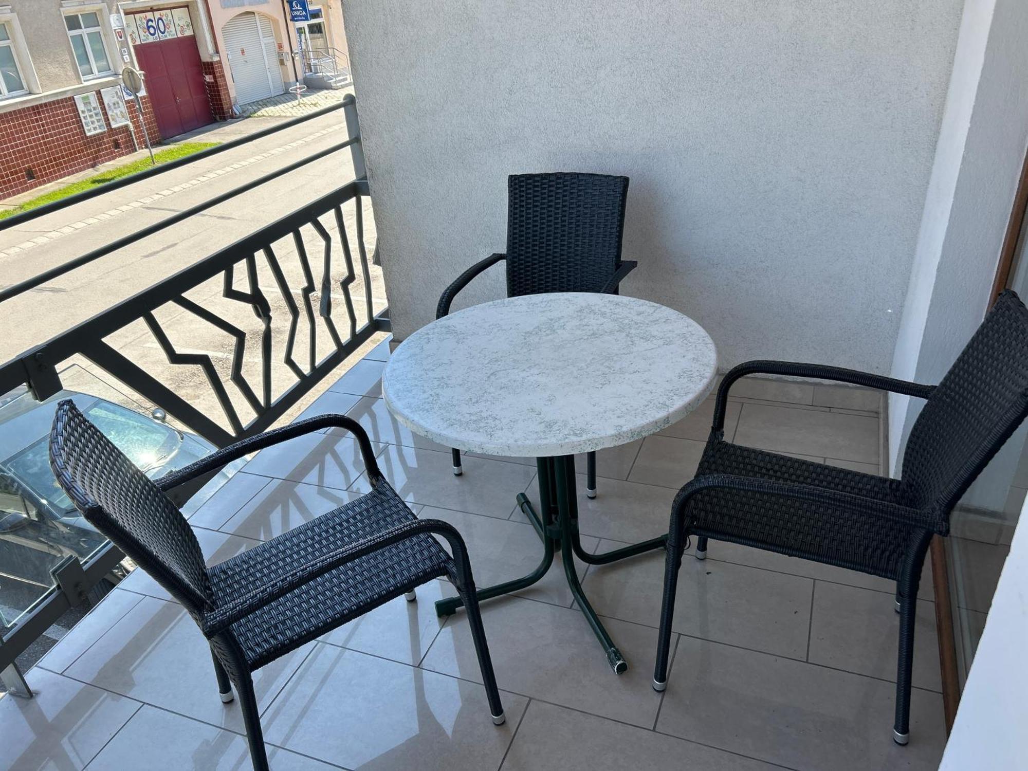 Konde Apartments B Dunaszerdahely Kültér fotó